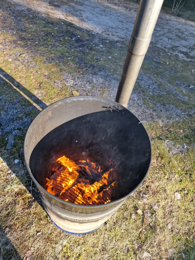 Grate in the kiln