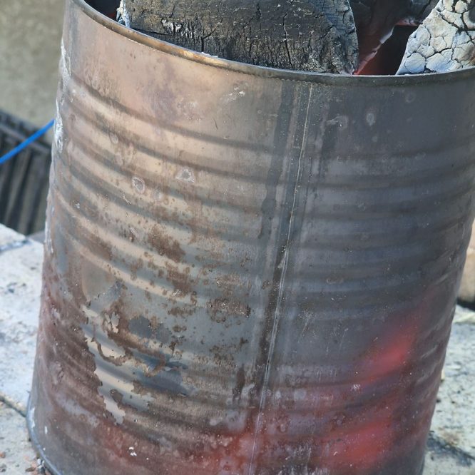 Make A Simple Tin Can Pottery Kiln And Fire It To 1100 °C